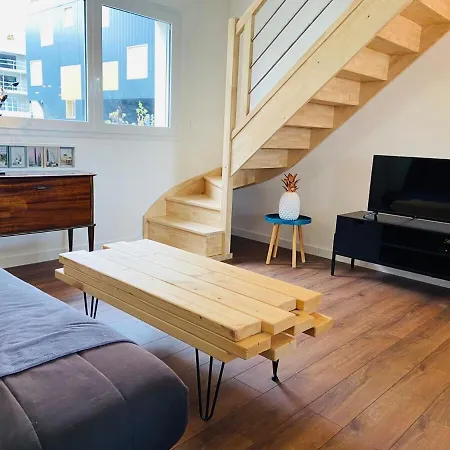 Casa Granda : Maison 5 Chambres- Espace & Parking Ferienhaus Trélazé